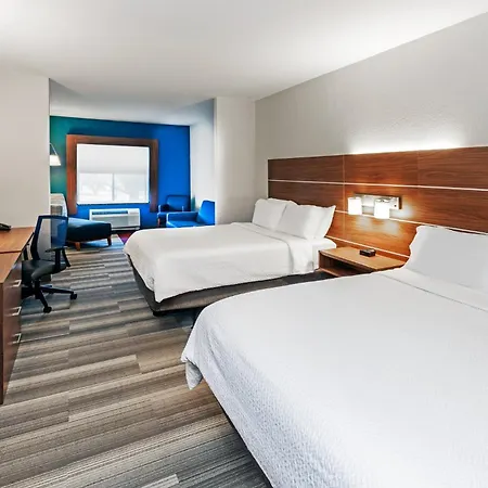 Holiday Inn Express & Suites Del Rio By Ihg Exterior photo